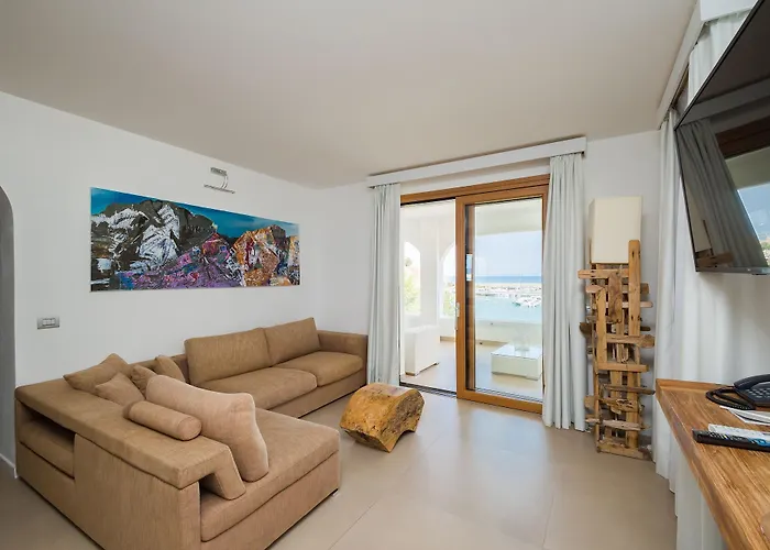 酒店 Le Calette N.5 切法卢